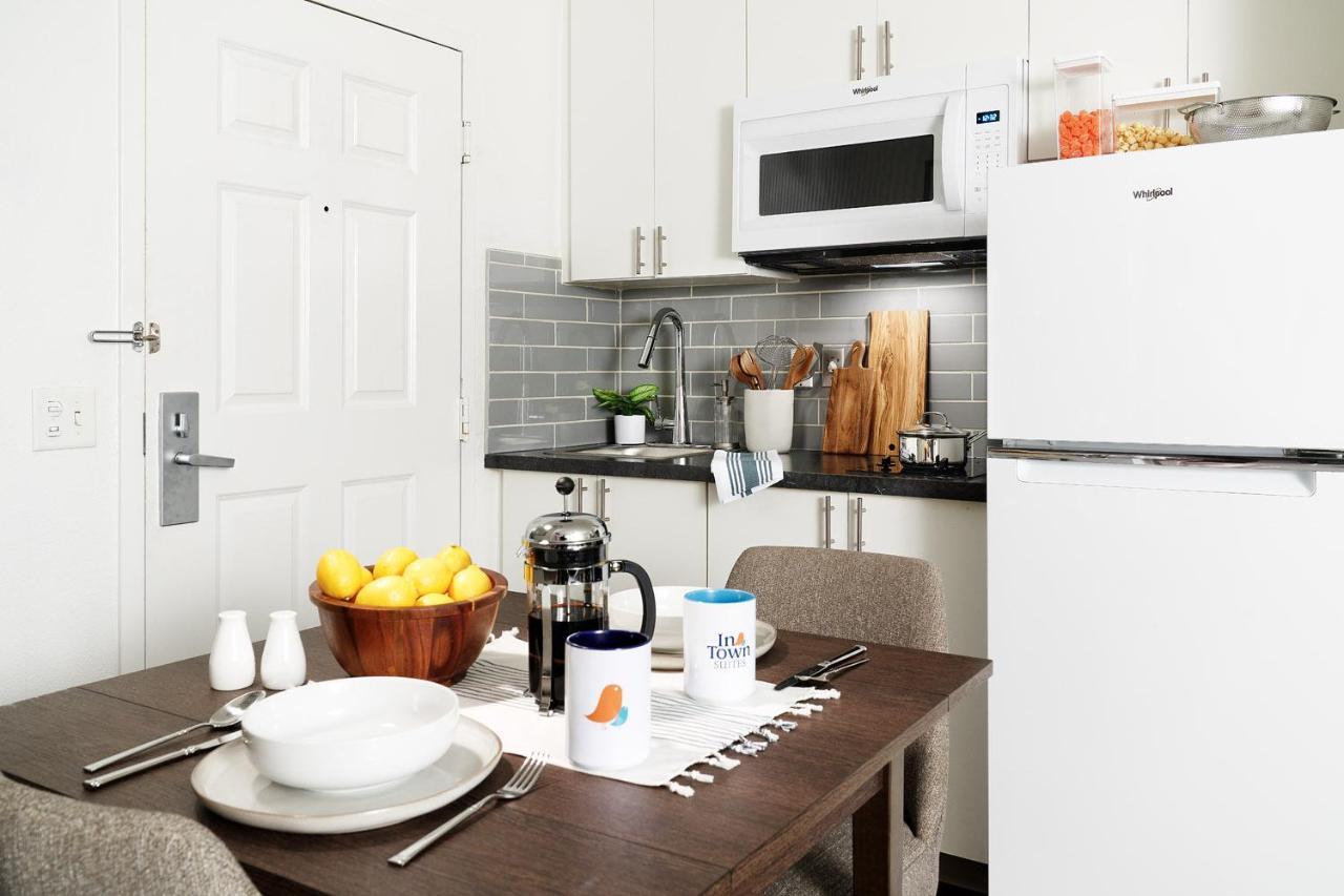 Intown Suites Extended Stay Orlando Fl - Universal Екстериор снимка